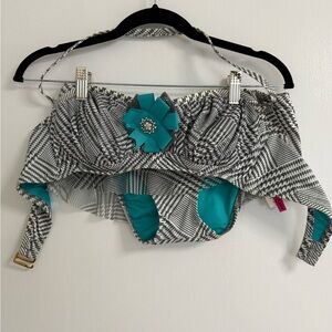 Women’s Black & White Plaid Strapless Top with Teal Flower Accent